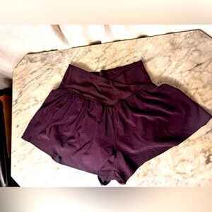 Crossover Aerie flowy Shorts